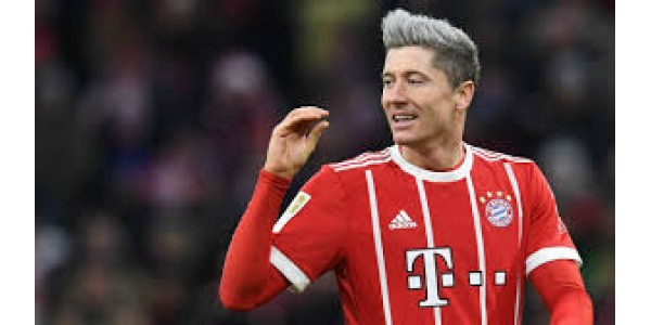 Lewandowski und der FC Bayern München sind nicht einverstanden